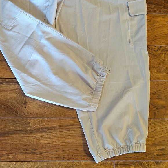 Old Navy Ivory Extra High Waisted StretchTech Cargo Jogger Pants Plussize 3X - Picture 7 of 13
